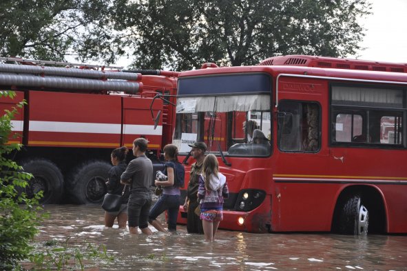 [Fotos] Inundaciones obligaron a iniciar evacuación en Rusia