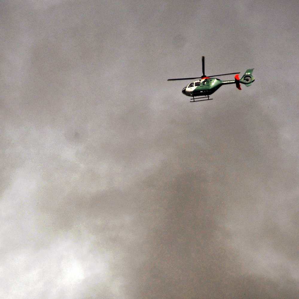 Incendio moviliza a Bomberos en pleno centro de Santiago