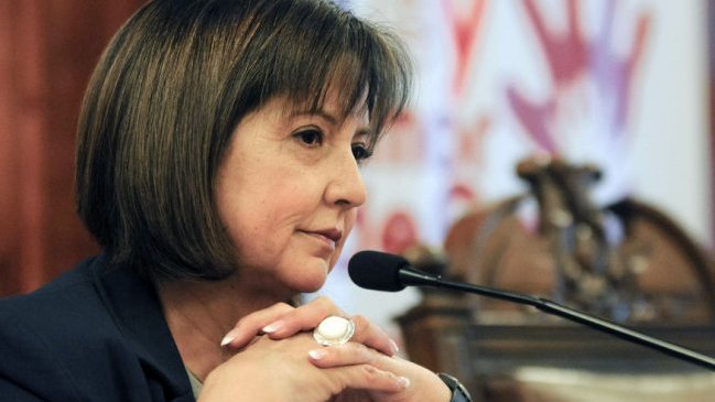 Desconocidos atacaron comando de Soledad Alvear en La Florida