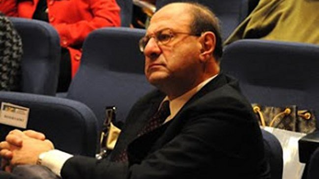 José Zalaquett: Me da asco la elusión de responsabilidad de quienes profitaron del sistema