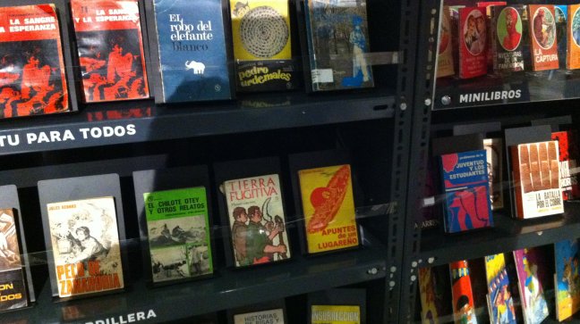 Se inauguró exposición sobre libros escondidos o quemados durante la dictadura