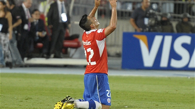 Esteban Paredes: Quiero jugar el Mundial y terminar mi carrera en Colo Colo