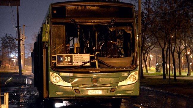 Carabineros de civil se instalarán en el Metro y Transantiago de cara al 11 de septiembre