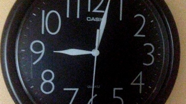 Así comienza el horario de verano en Chile