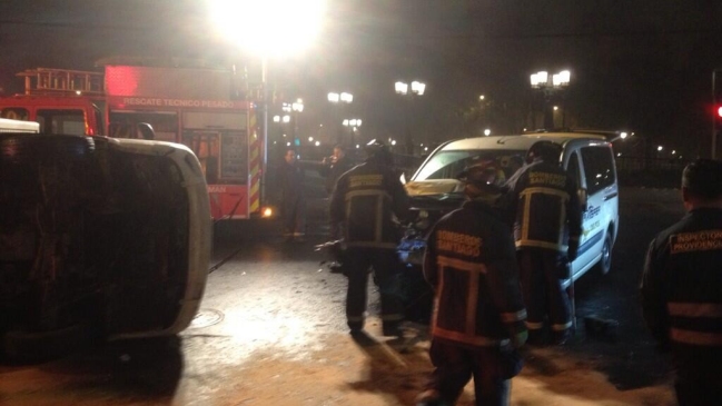 Colisión obligó a desviar el tránsito y provoca congestión en Providencia