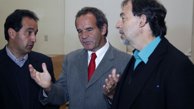 Allamand: El golpe militar 