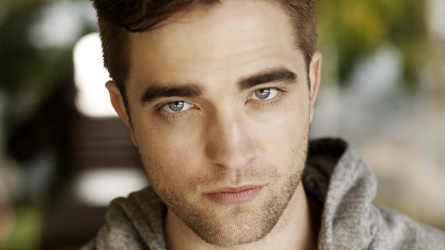 Fans rechazan a Charlie Hunnam como intérprete de 