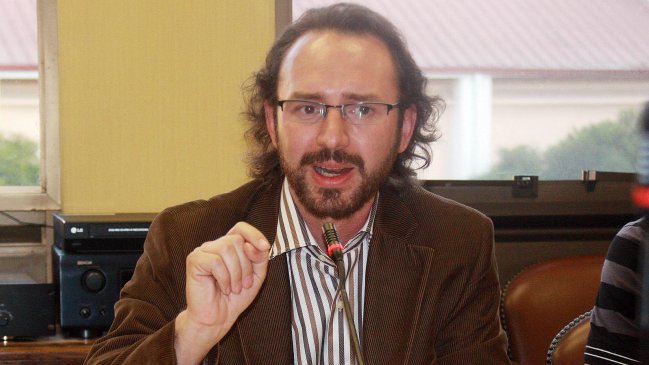 Manuel Guerrero: Nadie diría que Hitler hizo buenas carreteras