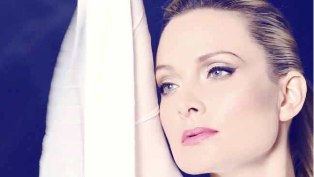 Nicole presentará oficialmente “Panal” con show en la Ex Oz