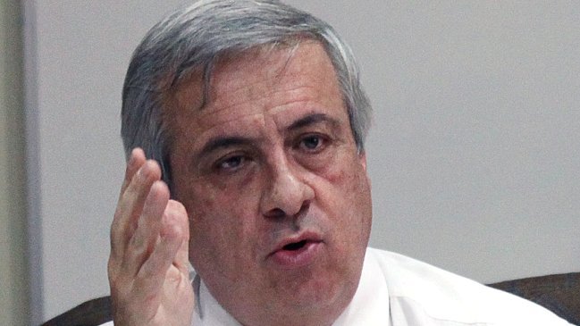 Ministro Mañalich calificó de 