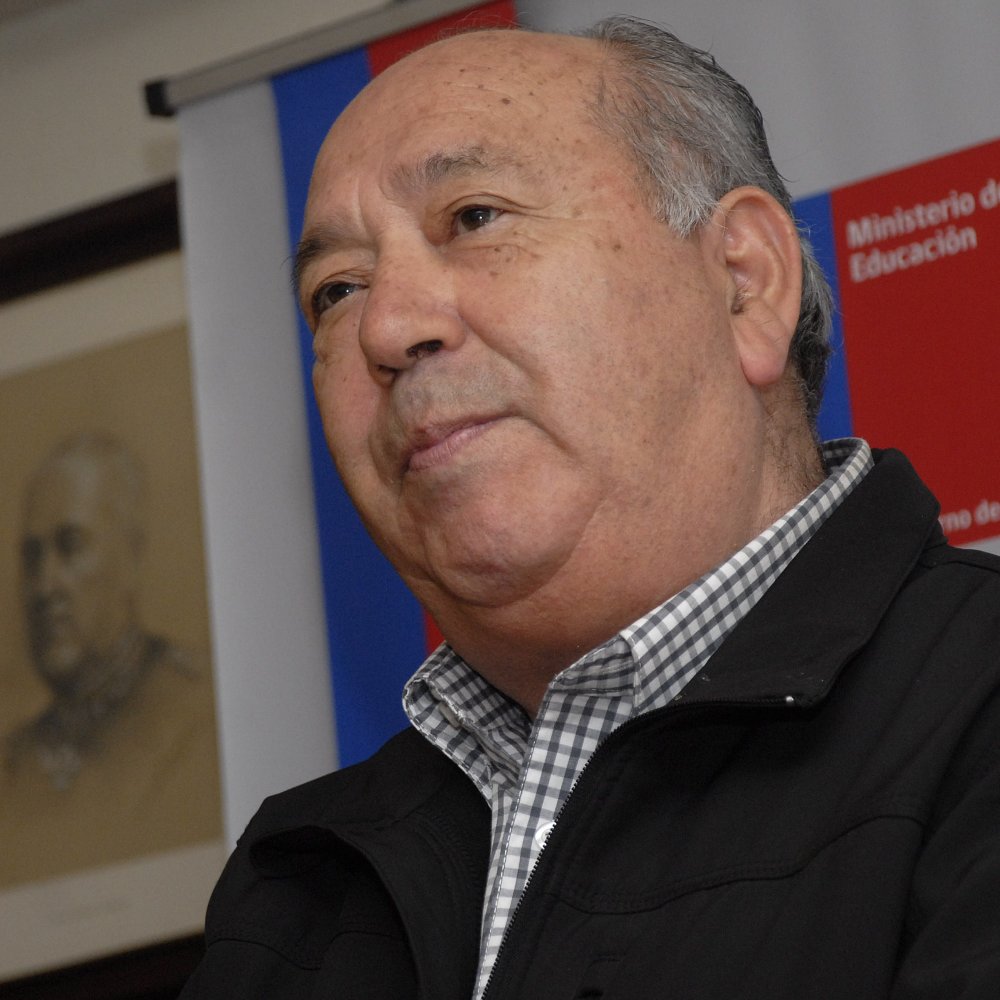 Alipio Vera ante críticas a la prensa en dictadura: Estábamos atados de pies y manos