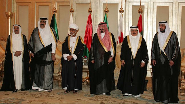 Países del Golfo creen que propuesta rusa no detendrá 