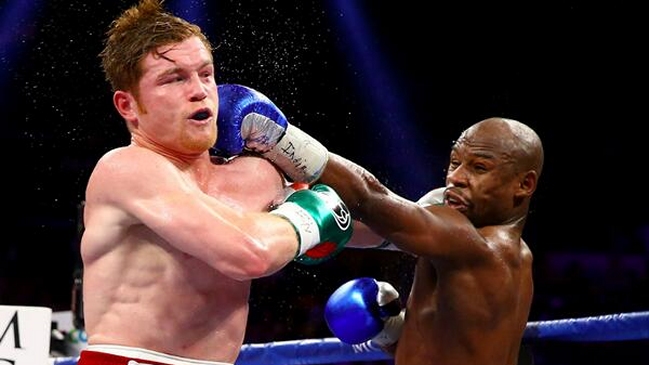 Floyd Mayweather estiró su invicto al derrotar a Saúl 