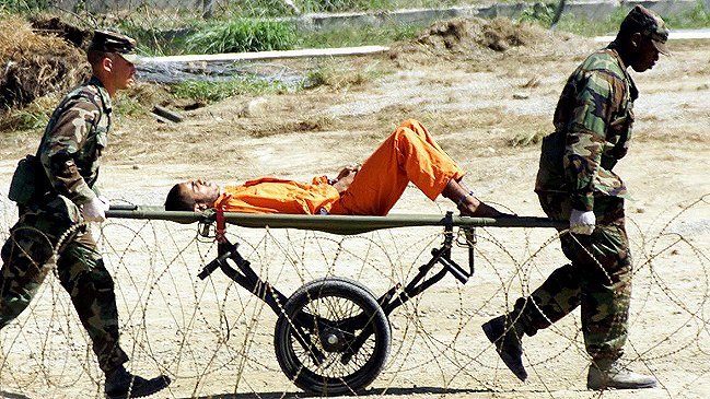 Ordenan desclasificar información sobre interrogatorios en Guantánamo