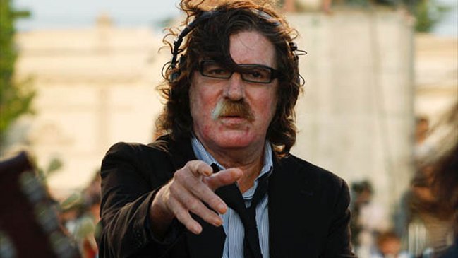 Charly García debuta en la literatura con 