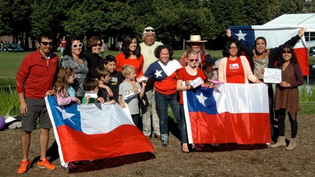 Chilenos residentes en el extranjero exigen su derecho a votar