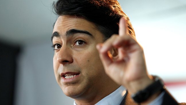 MEO: Reelección es construir caudillos y reyes eternos