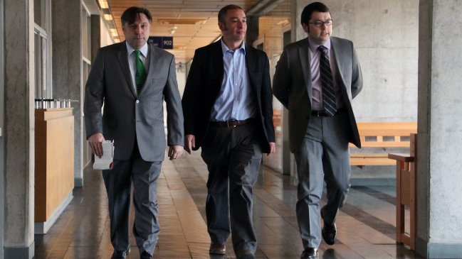 Abogado asegura que Orellana volverá a trabajar en el Banco Central tras el juicio