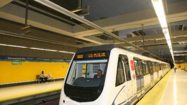 Funcionario del Metro de Madrid encontró cheque por dos millones de dólares