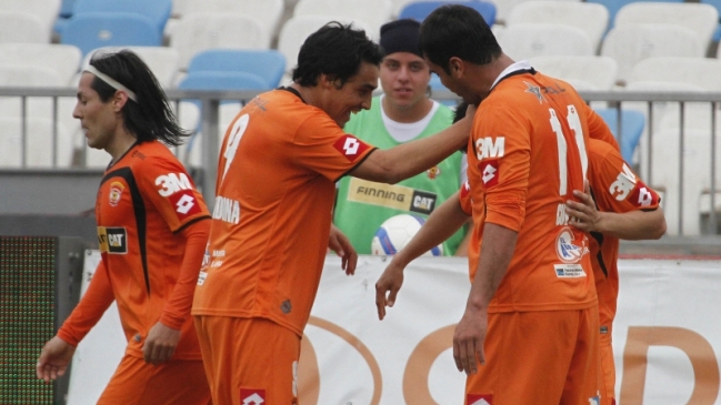 Cobreloa buscará ante Palestino sostener el invicto y recuperar la cima del Apertura