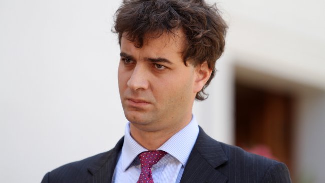 Sernac solicitó contratos de atención a 18 clínicas de Santiago