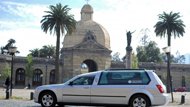 Hija de Pinochet asistió al velatorio de Odlanier Mena