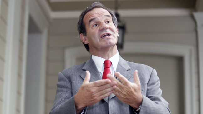 Allamand: No estoy de acuerdo con el cierre del penal Cordillera