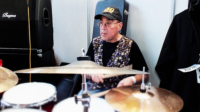 Murió el baterista de Aguaturbia