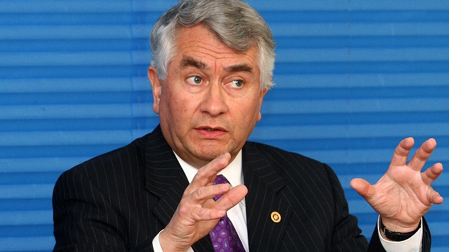 Enrique Paris: Comparto que donantes tengan ventaja sobre no donantes