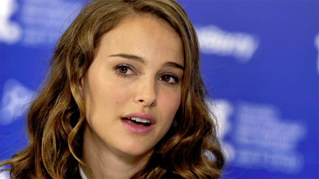 Natalie Portman trabaja en su primera película como directora