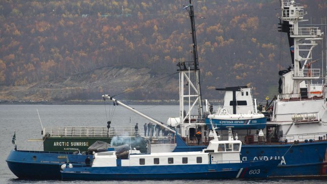 Holanda presiona a Rusia para liberar a activistas de Greenpeace