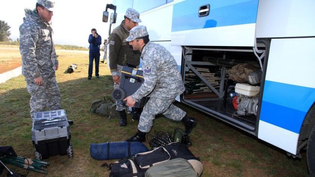 Armada sumará equipos de rastreo submarino en búsqueda de avioneta