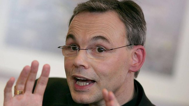 Fastuosa vida de obispo genera escándalo en Alemania
