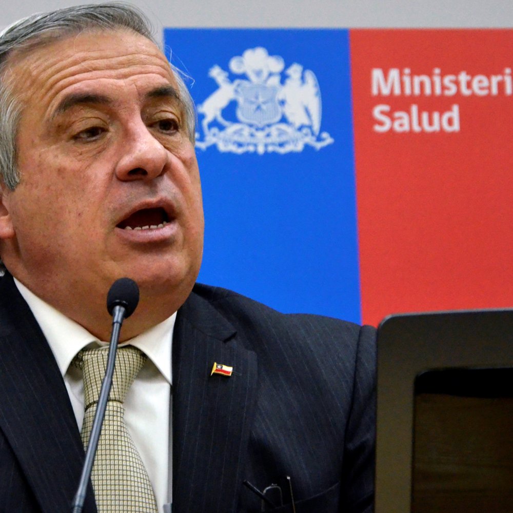 Diputados aprobaron interpelación al ministro Mañalich