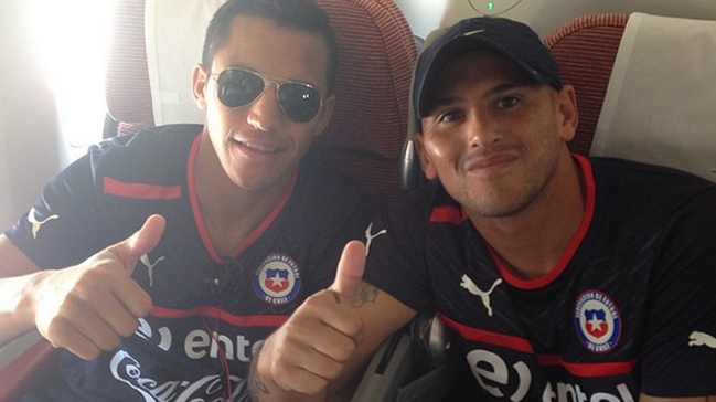 Plantel de Chile inició su trascendental viaje a Barranquilla