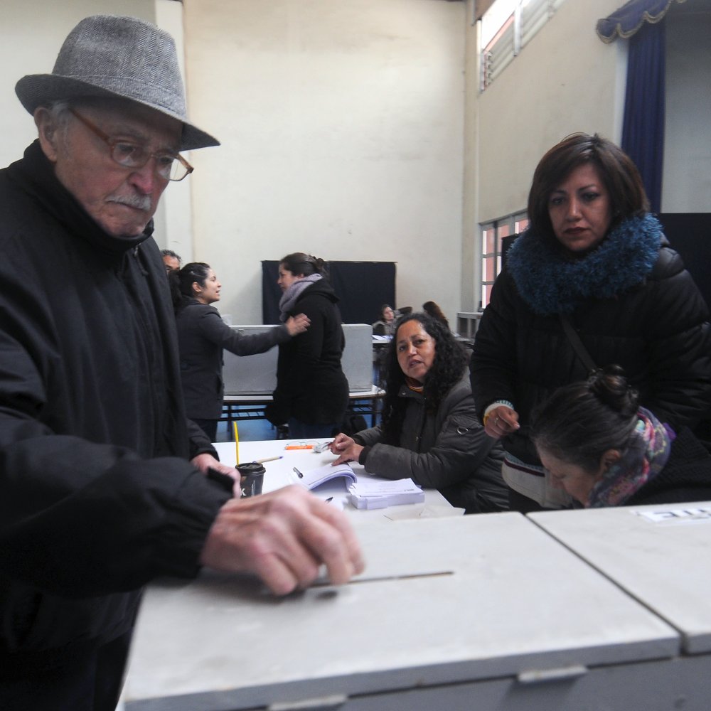 Parlamentarias 2013: El fantasma del doblaje en la carrera senatorial en Antofagasta