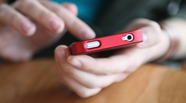 Estudio reveló cómo los chilenos usan y se adaptan a las tecnologías