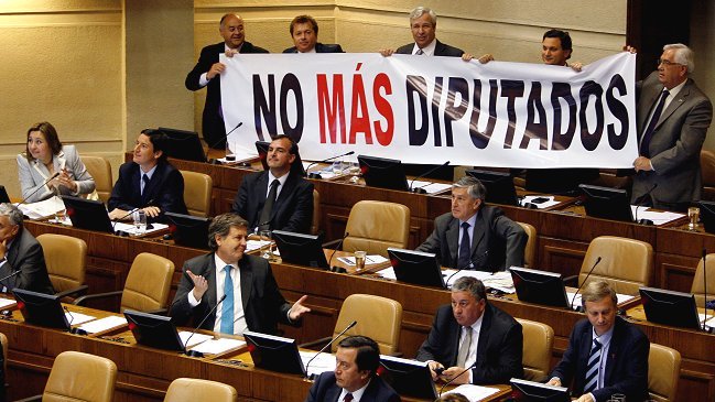 Cámara Baja aprobó eliminar de la Constitución el número de 120 diputados