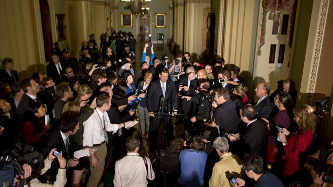 Senado de EE.UU. aprobó propuesta para evitar suspensión de pagos