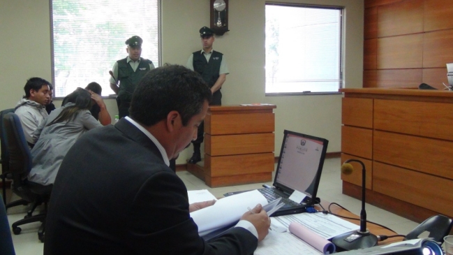 Tribunal dejó en prisión preventiva a tres asaltantes de un servicentro