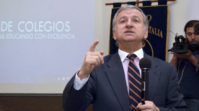 Ministro de Hacienda: Decir que la AFP estatal es la solución 