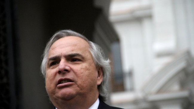 Chadwick fustigó salida alternativa para Rendón: Es totalmente insólito y fuera de derecho