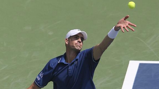 John Isner dio el primer paso en el ATP de Valencia