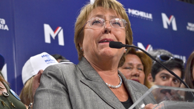Vicepresidente RN: Bachelet no se atreve a dar la cara ante las víctimas del 27-F