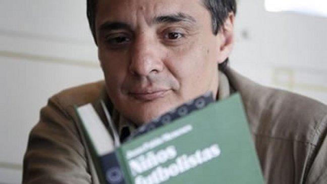 Libro sobre mercado de niños futbolistas se presenta este viernes en Filsa