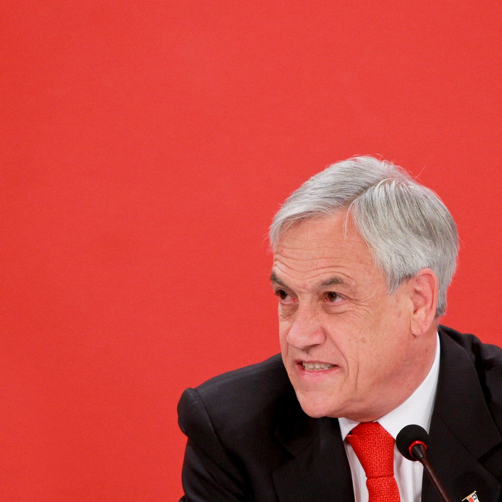 Caso Cascadas: Ponce pidió a SVS detalles de operaciones del Presidente Piñera