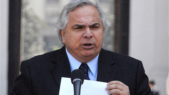 Chadwick: Programa de Bachelet es 