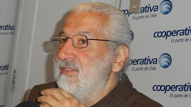 Sfeir: El centro del programa de Bachelet es mantener el sistema neoliberal