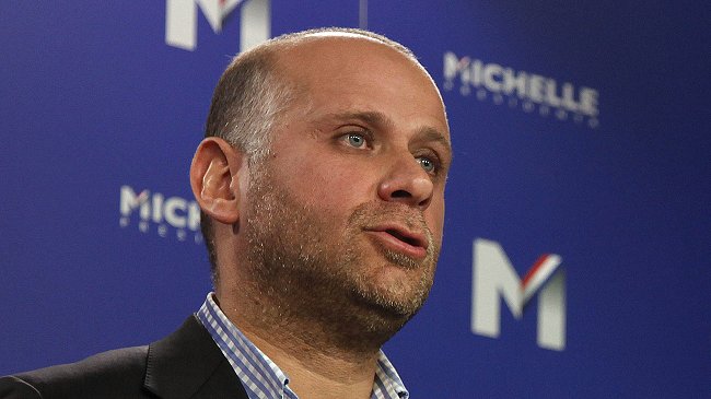 Vocero de Bachelet: No habrá imposición del matrimonio igualitario