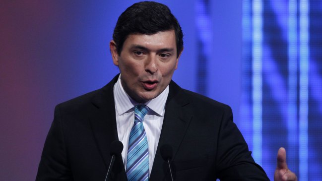 Comando de Parisi: Franco ganó el debate y fue el más mencionado en Twitter